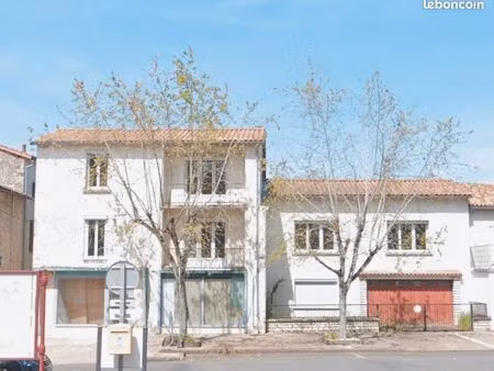 ensemble immobilier à finir de rénover