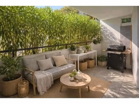 exclusivité 3 pièces traversant  2 terrasses et 1 garage. - ? votre havre de paix urbain à