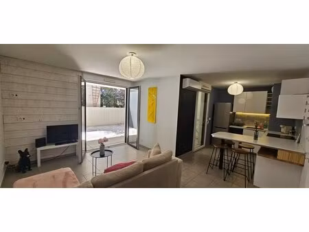saint jean de vedas (34) f3 avec grande terrasse et parking en sous-sol