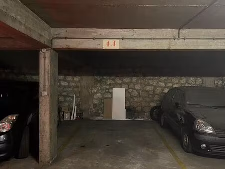 parking montreuil