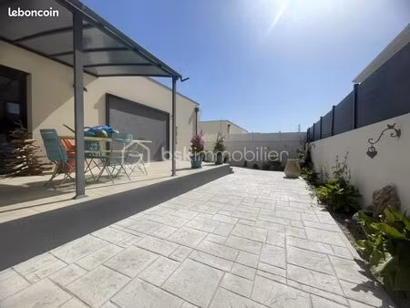 villa 4 pièces 90 m²