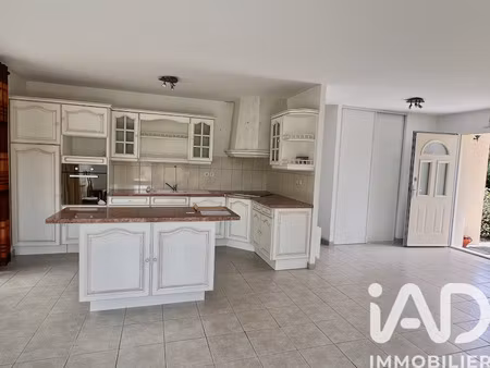 vente maison 5 pièces 114 m² à beaufort-en-vallée (49250)  218 000 €
