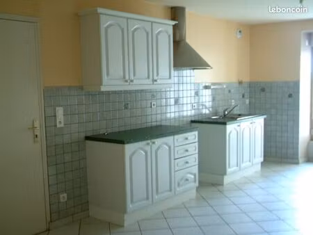 t3 rez de chaussée
