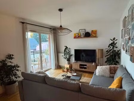t3 61m2 proche centre ville