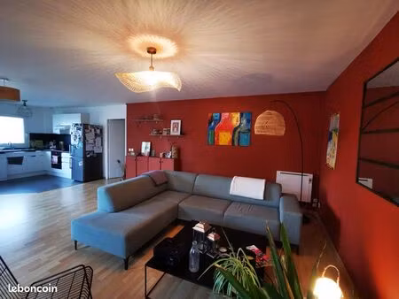 location t4 meublé - la madeleine