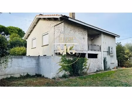 appartement - 4 pièces - 117 m²