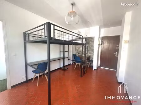 studio 1 pièce 27 m²