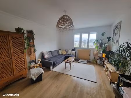 t2 - appartement 2 pièces quartier mairie de rezé - meublé ou non