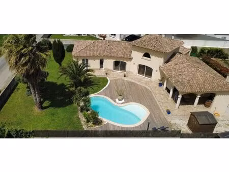 maison de 5 pièces de 141 m² à puissalicon