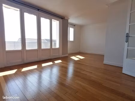 appartement traversant de 66m2