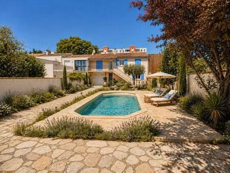 ? fort potentiel aux aubes – maison avec piscine  terrain et nombreuses possibilités