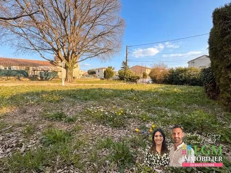maison familiale 2 grands appartements  grande terrasse et terrain divisible de 927 m²