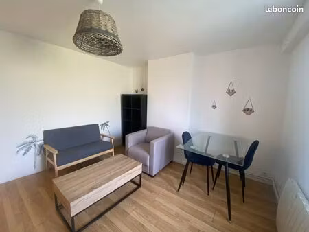 t2 douai rue d’ocre près fac et imt