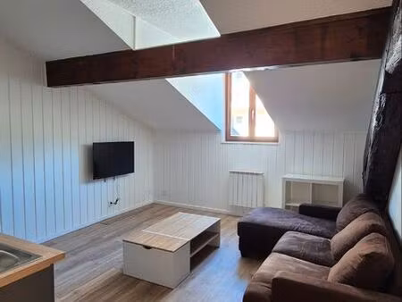 studio meublé avec chambre