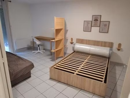 t1 bis meublé 36 m² + terrasse exceptionnelle 32 m² – campus saint-martin-d'hères