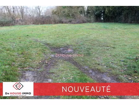 16400 la couronne a vendre terrain constructible de 1729m ² plat