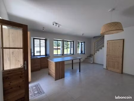 location appartement t3 burdignin