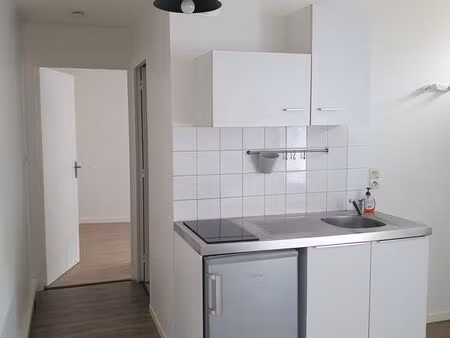 appartement 2 pièces 28 m2 – centre-ville cholet