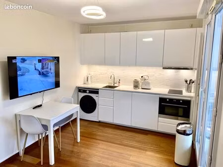 studio meublé 23 m² refait à neuf – noisy-le-grand
