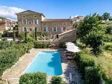 élégante propriété avec maison d'hôtes de prestige