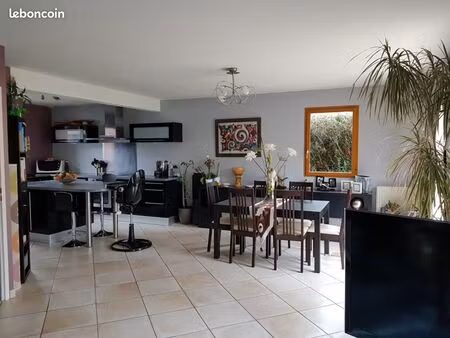 maison 5 pièces 99 m²