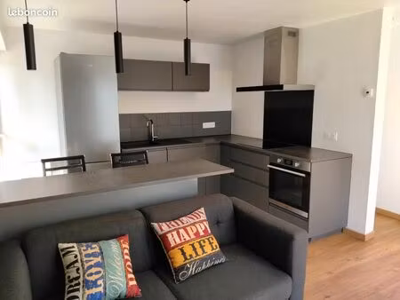 t1 bis meublé 31 m² – balcons – cave – cluses la sardagne