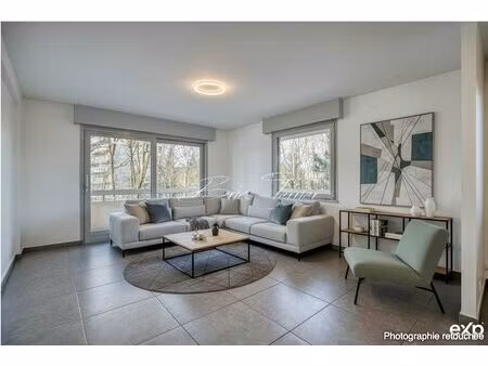 t4 84 m² douane moëllesulaz balcon 38 m² tram au