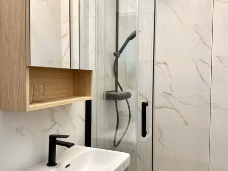 8 mins de la défense  charmant studio neuf  meublé entièrement  prêt à vivre