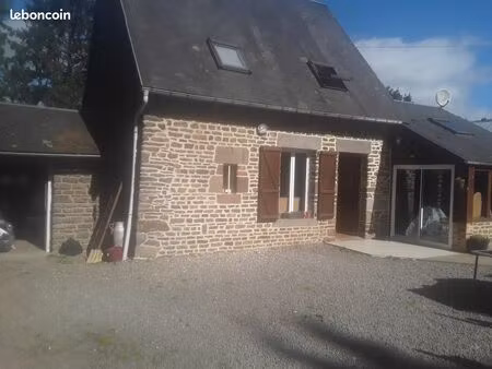 maison individuelle au calme près d'un ferme