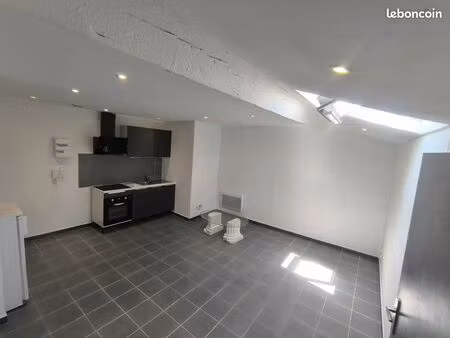 a louer 2 pièces et 3 pièces