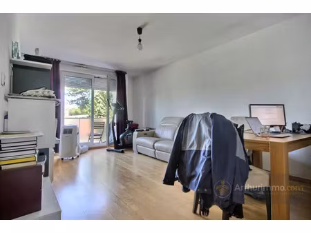 vente appartement 3 pièces 63 m2 à créteil