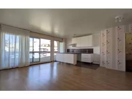 courbevoie (92400)