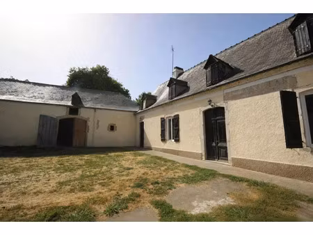 vente ferme 6 pièces 222 m² à lalonquette (64450)  249 100 €