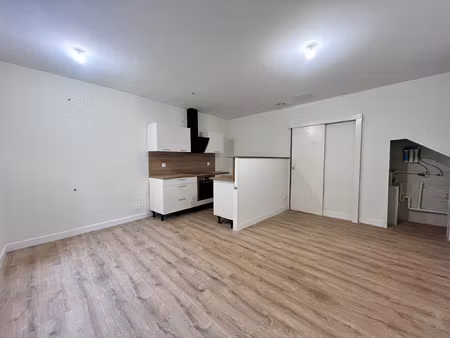 centre tain - appartement t2 avec garage
