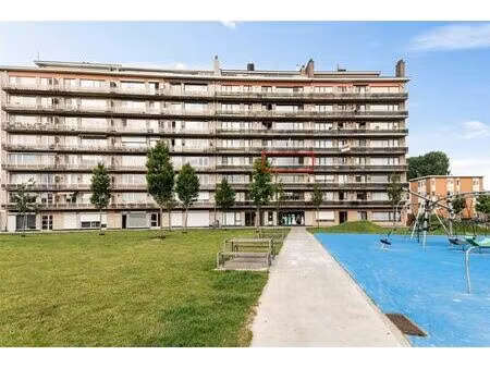 appartement à vendre à kwadeveldenplein 4 merksem (rbw29815)