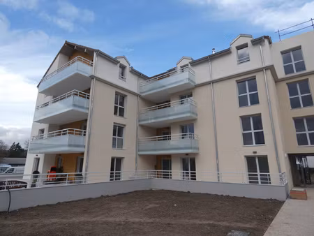 location appartement 3 pièces 74m² beaune 21200