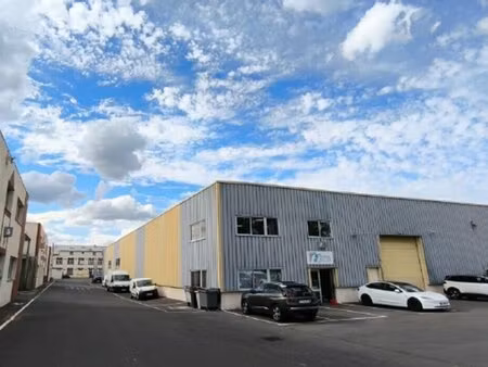 location local d’activités bezons 95870 648m² à 1196m²