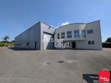 location local d’activités la meziere 35520 1020m²