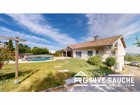 vienne – quartier prisé de coupe jarret maison familiale de 204 m² avec piscine  grand ter