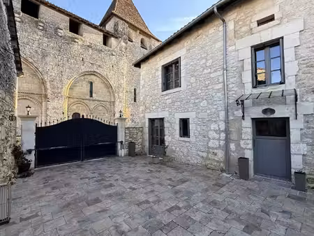 maison de village