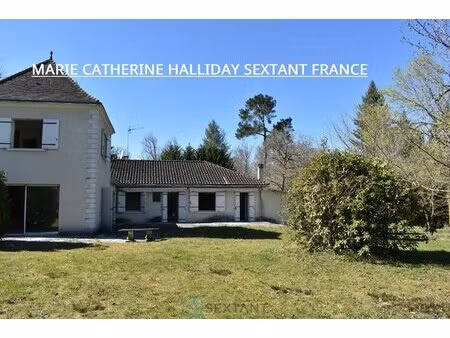 maison de charme sur terrain de 14000 m2