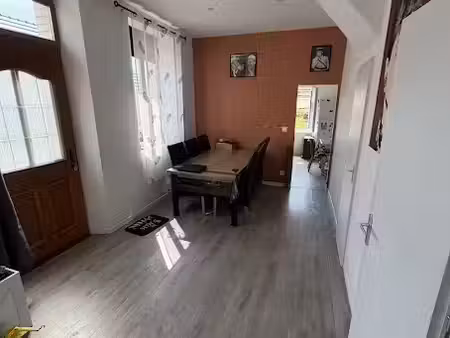 vente maison 6 pièces 130 m² à saint-quentin-la-motte-croix-au-bailly (80880)  249 000 €