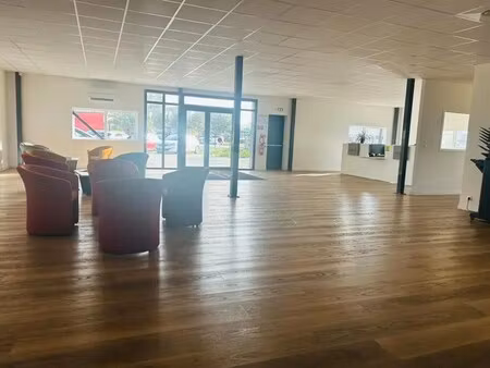 location local d’activités queven 56530 400m²