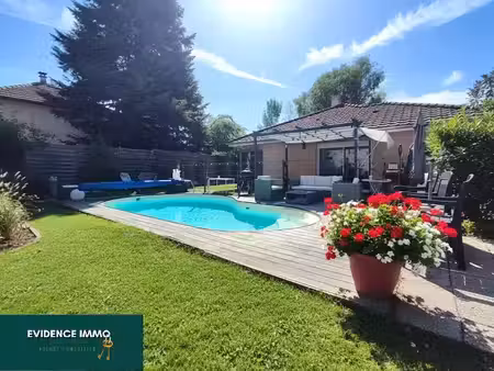 vente maison 5 pièces 102 m² à les avenières (38630)  259 000 €