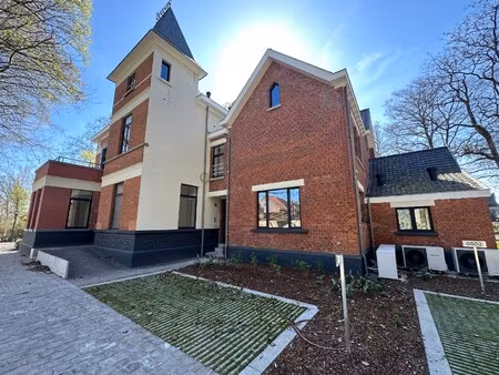 commercieel te huur in evergem