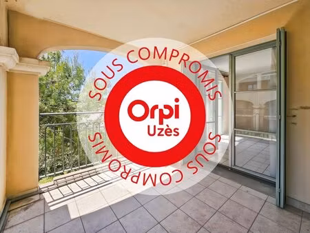 à vendre à uzès - appartement t2 de 50 m² avec garage et ascenseur