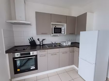 location appartement 2 pièces 48m² reims 51100