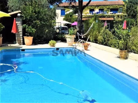 a vendre appartement avec commerce à durfort-et-saint-martin-de-sossenac