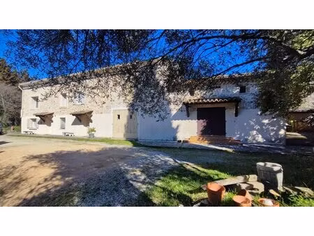 mas de villa proche uzès