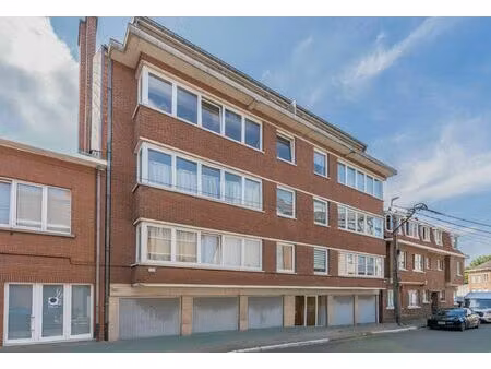 appartement à vendre avec garage et terrasse   braine-l'alleud (vbe37890)